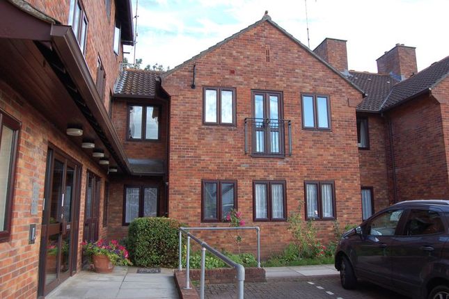 Thumbnail Flat for sale in Chippenham Court, Monmouth, Monmouthshire