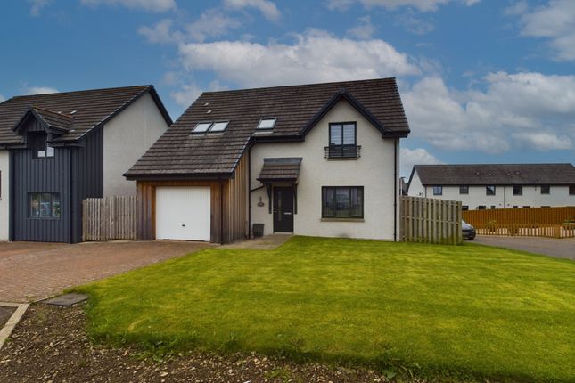 Thumbnail Detached house for sale in 35 School Field Road, Rattray, Blairgowrie, Perthshire