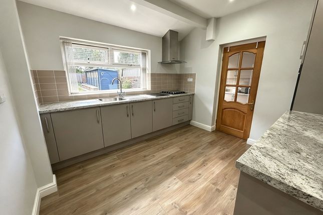 Fountain Lane, Bilston photo 4