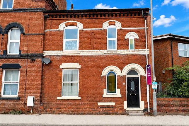 3-bed terraced on 124, Watnall Road, Hucknall, £108,000