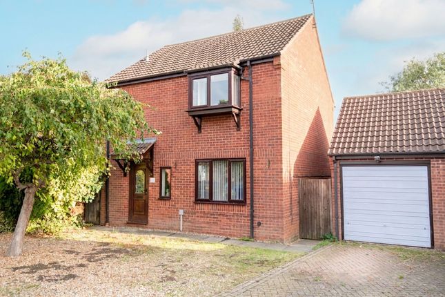 3-bed detached on 8, Avon Close, Wellingborough, £280,000