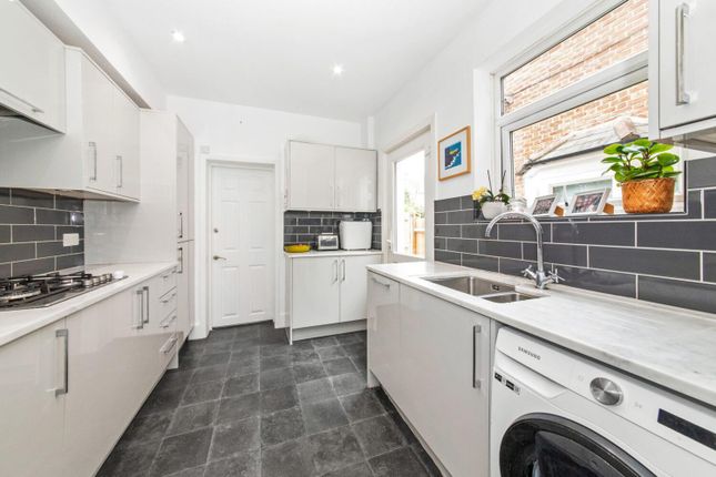 26, Rushford Road, London photo 4