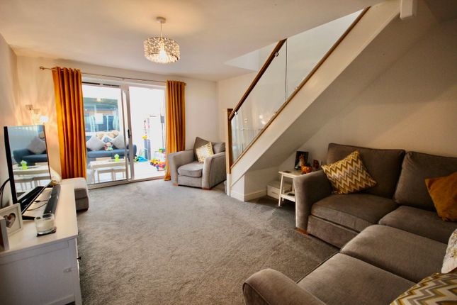 19, Clos Coed Duon, Blackwood photo 4