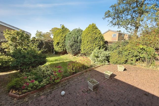 2, Willows Close, Newcastle Upon Tyne photo 2
