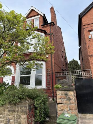 Thumbnail Flat to rent in Leslie Road, Forest Fields, Nottingham