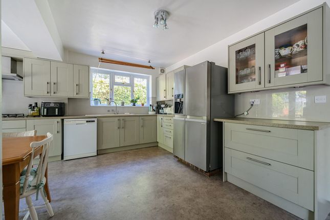 2 New Cottages Coach Road, Chichester photo 4
