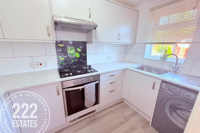 23, Shorwell Close, Warrington photo 4
