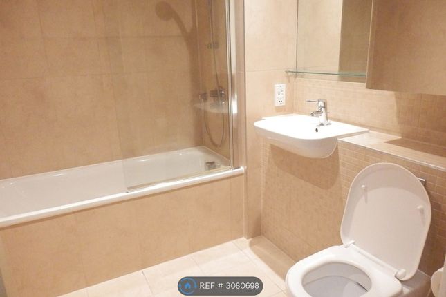 Quadrant Court Empire Way, Wembley photo 4