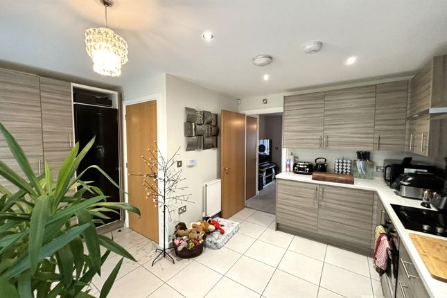 End terrace house for sale in Kew Close, Radcliffe