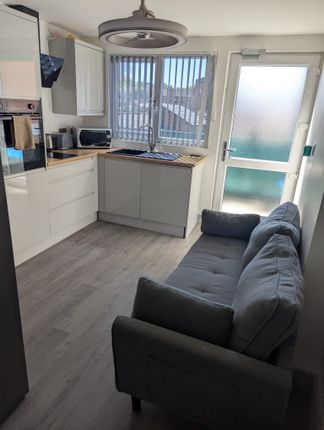 8-10, Worksop Road, Sheffield photo 4