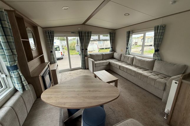 93, Riverview Holiday Park, Witham Bank photo 4