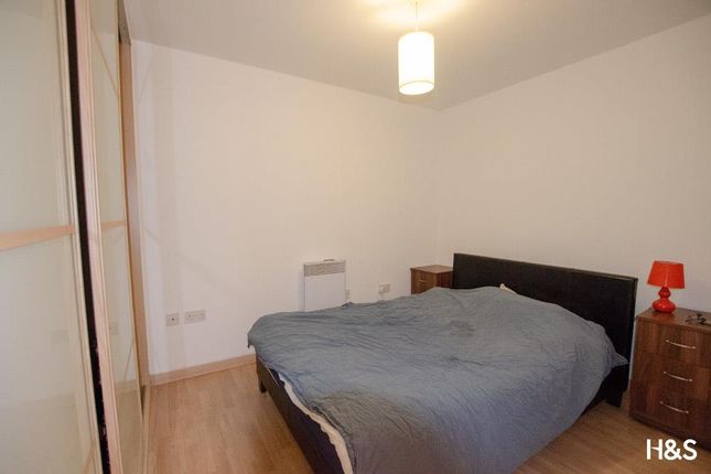 Flat to rent in St. Pauls Square, Birmingham