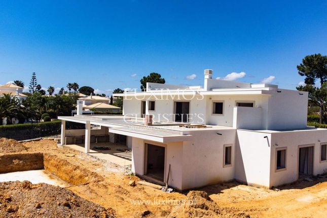 Villa for sale in Morgadinhos, 8125-307 Vilamoura, Portugal