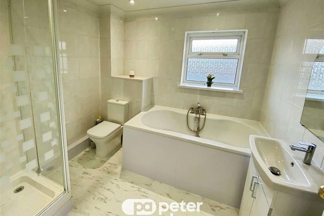 80, ABERDARE photo 3