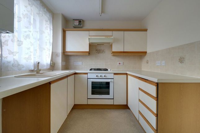 32, Grantham Close, Hereford photo 4