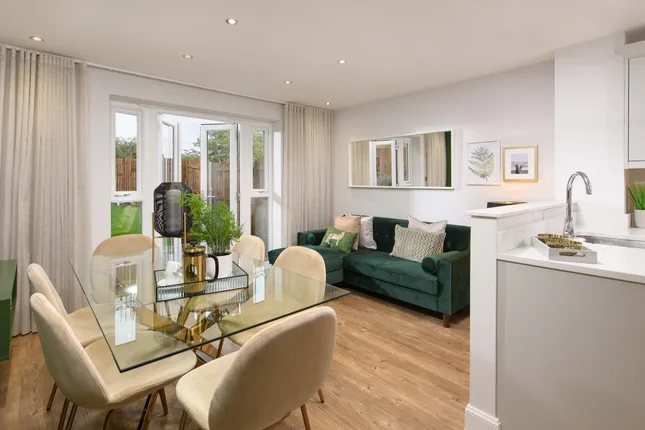 Barratt Homes - Priors Hall Park