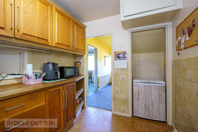 36, Tenter Hill Lane, West Yorkshire photo 3