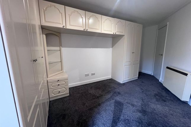 25 Portland Mews, Porthill photo 2