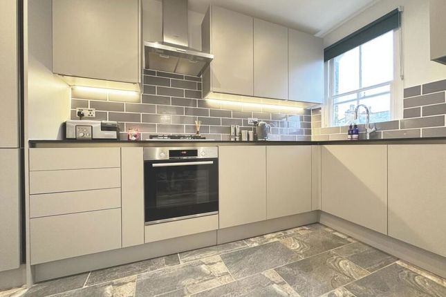 22c, Ariel Road, London photo 3