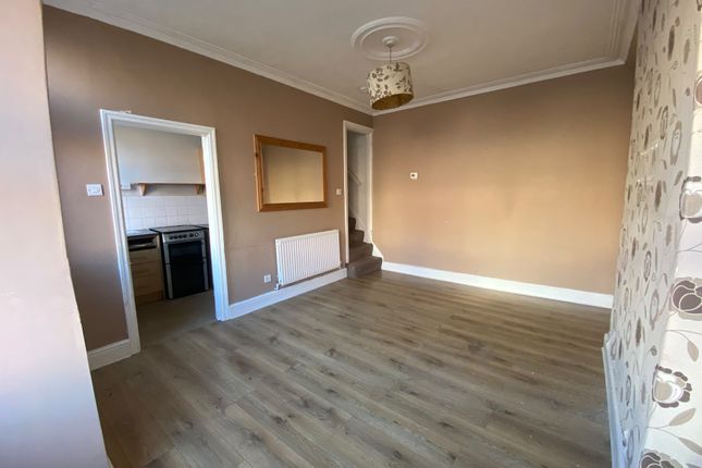 Raincliffe Street, Leeds photo 3