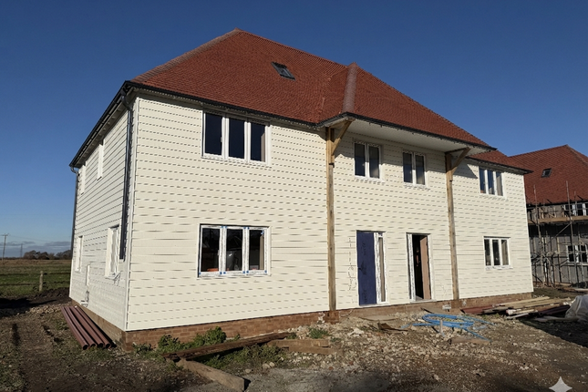 5, Mulberry Developments, Lydd photo 3