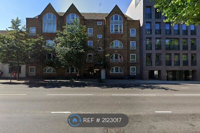 Thumbnail Flat to rent in Pennington Court, London