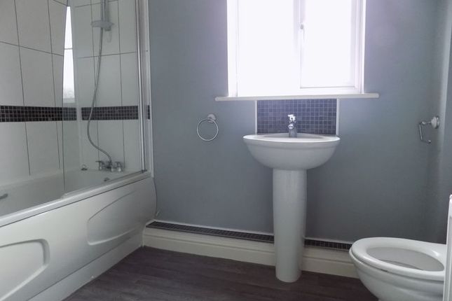 10, Haywood Avenue, Sheerness photo 3