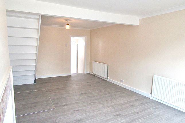 Spring Grove Road, Hounslow photo 3