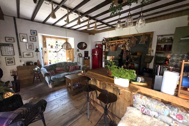 3 Amman Cottages,The Owls, Ammanford photo 4
