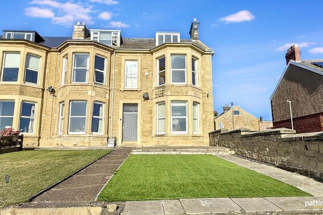 5-bed terraced on Seacliffe, Windsor Terrace, Newbiggin-by-the-Sea, £440,000