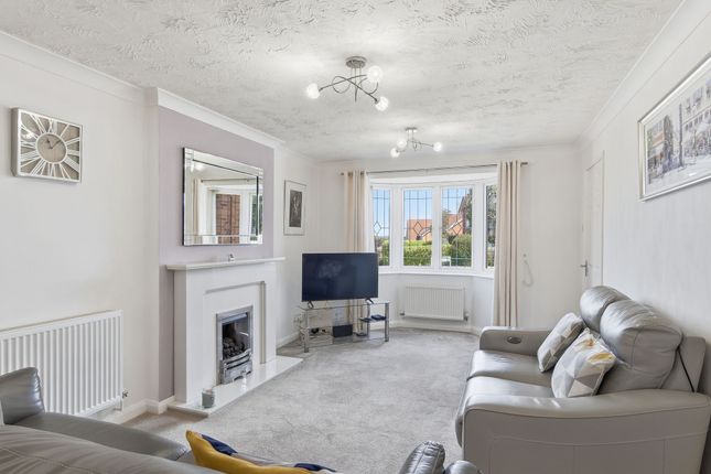 21 Lancaster Walk, Worksop photo 3