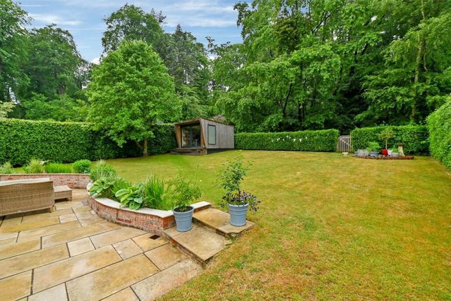 10, Baron Way, Henley-On-Thames photo 3