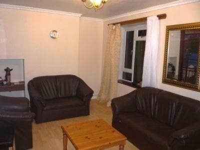Thumbnail Flat for sale in Hazel Close, Brentford, Middlesex