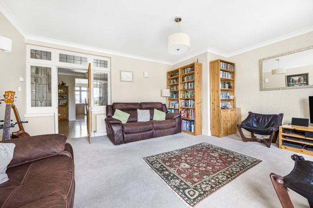 18, Cheltenham Road, Gloucestershire photo 4
