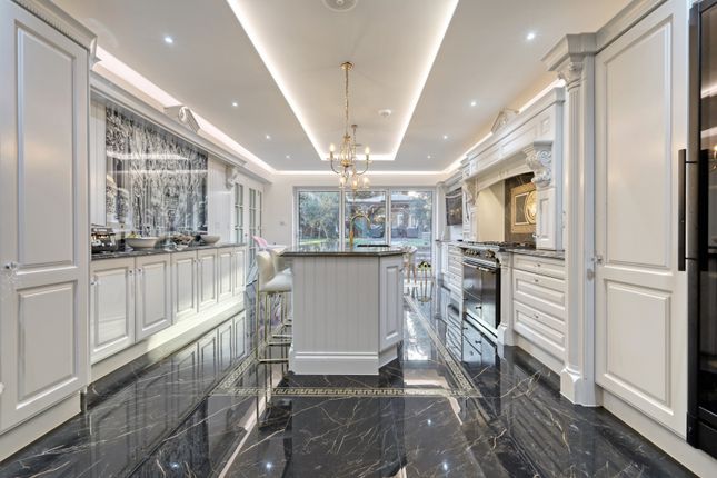 Stunning 4-Bedroom Detached Home With Luxurious Finishes &amp; Spacious Annex
