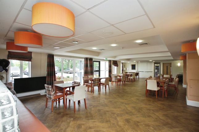 Flat 44, Webb Ellis Court, 53, Pettiver Crescent, Rugby photo 4