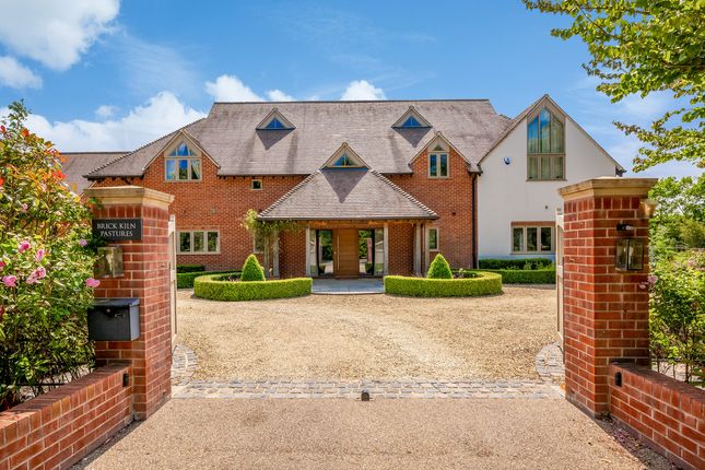 Brick Kiln Pastures, Fosse Way, Stratford-Upon-Avon photo 3