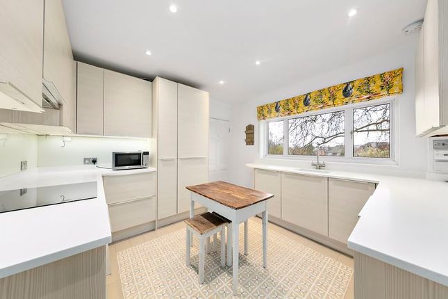 Flat for sale in Kingfisher Court, Bridge Road, East Molesey