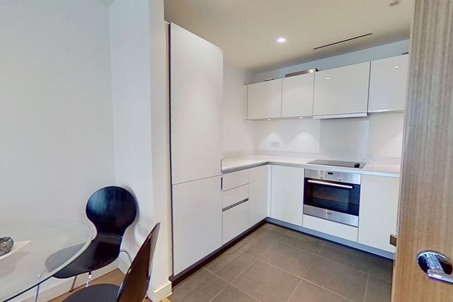 Flat 24, Waterhouse Apartments, Croydon photo 4