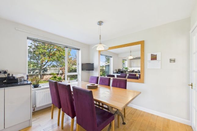 1, Shackleton Close, Whitby photo 3