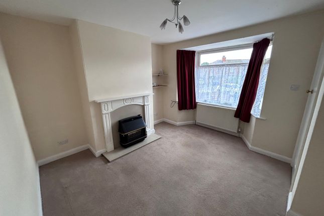 21, The Circle, Hessle photo 2