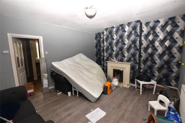 9, Newstead Avenue, Pontefract photo 2