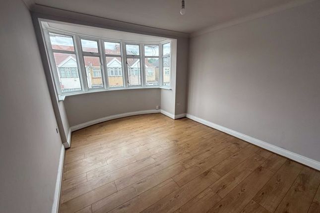 8, Seaton Road, Wembley photo 4