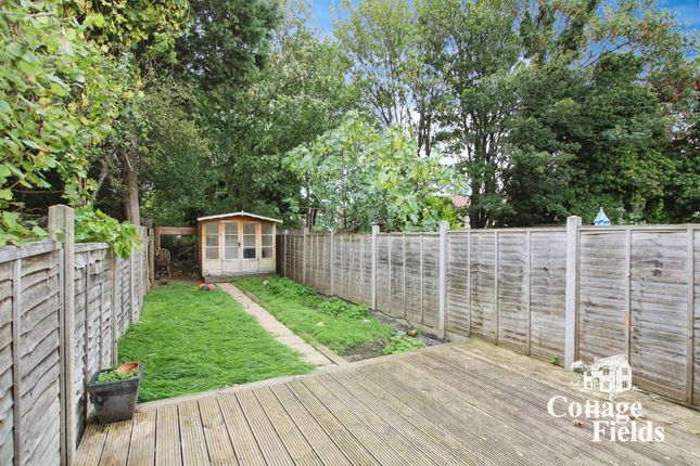 220, Hertford Road, London photo 3