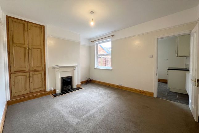 Terraced house to rent in St. Dunstans Crescent, Worcester, Worcestershire