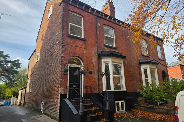 198, Stockport photo 2