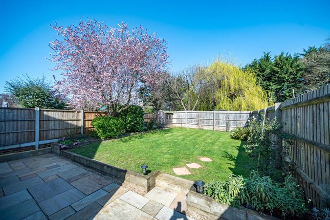 23A, Laburnum Grove, St. Albans photo 4