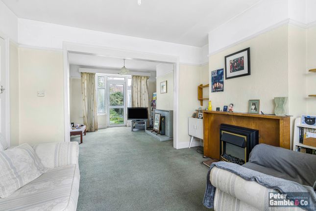 End terrace house for sale in Fraser Road, Perivale, Greenford