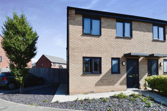 Thumbnail Semi-detached house for sale in Canister Close, Hull