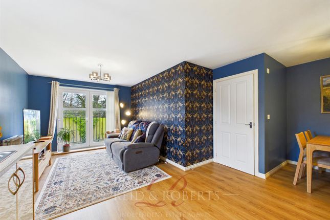6, Aspen House, Penyffordd photo 3